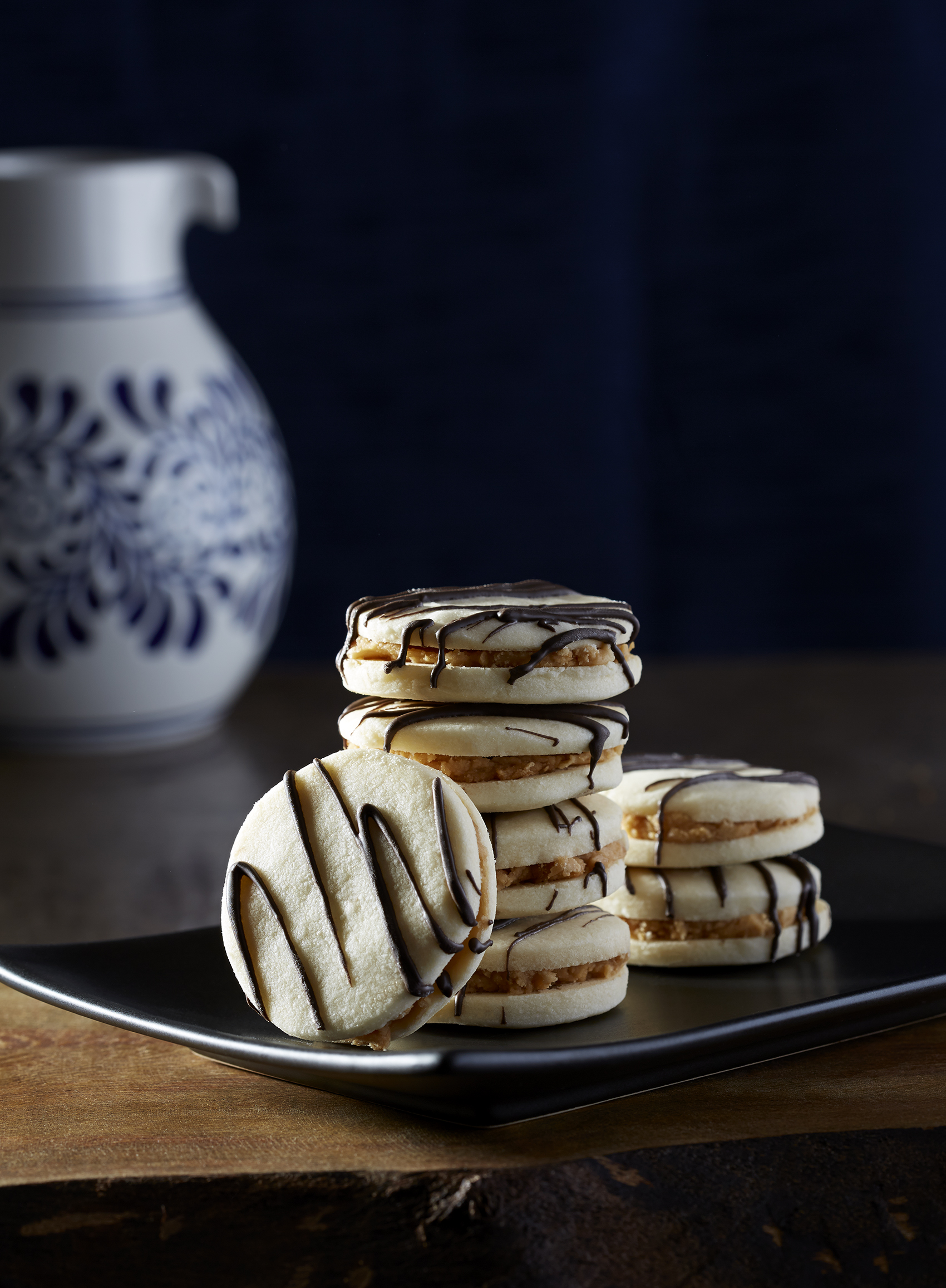 Coffee Cream Sandwich Cookies
