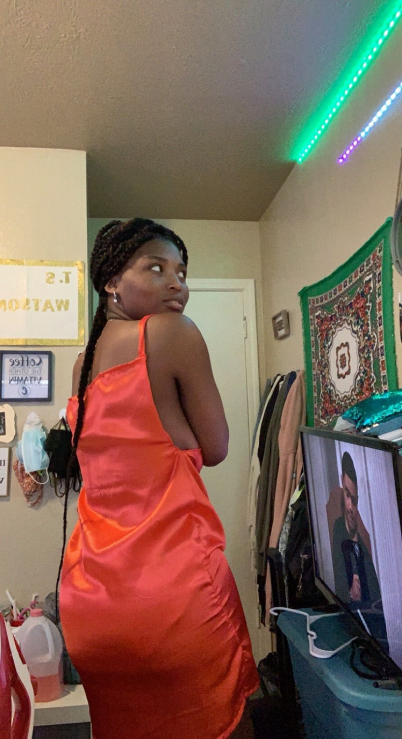 Thumbnail: Spaghetti Strap silk Dress 
