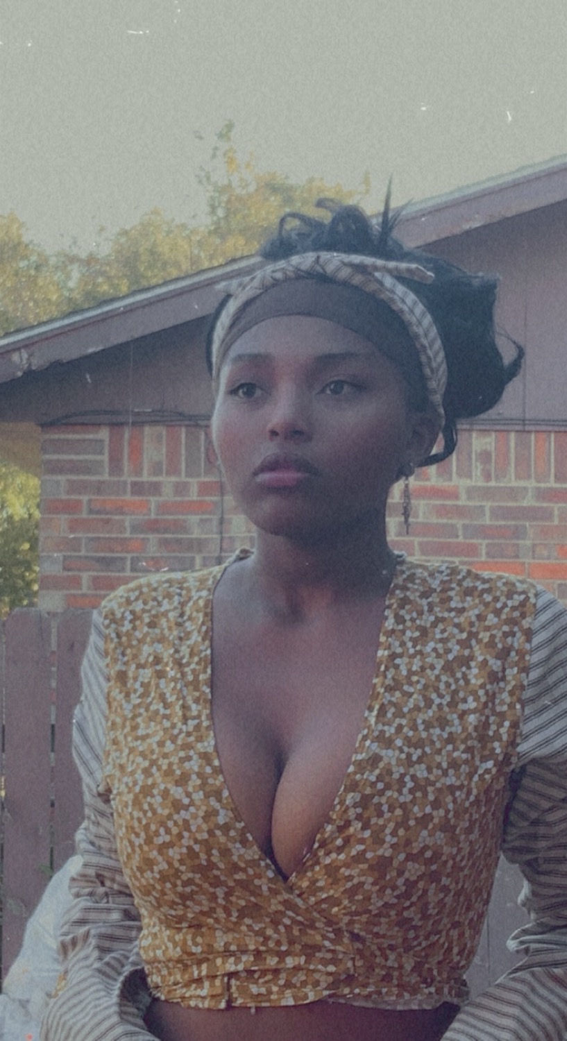 Thumbnail: Flare bell sleeve top