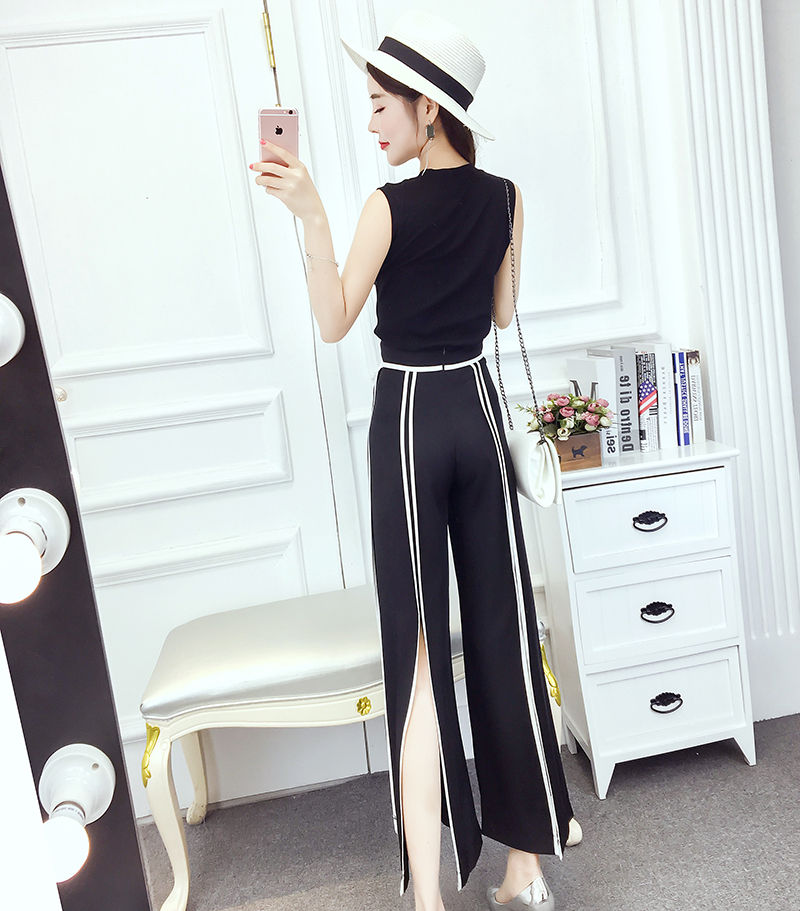 Thumbnail: Contrasting Sleeveless Top + Side Slit Pants (set)