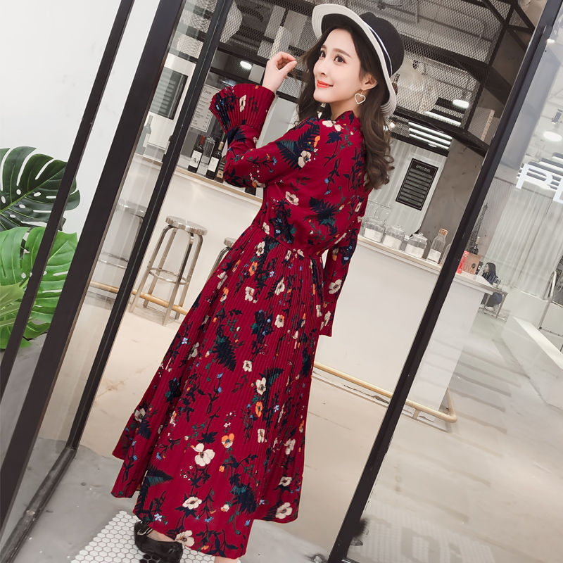 Thumbnail: Midi Flare Floral Dress