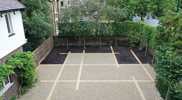 Driveway landscaping in Kew