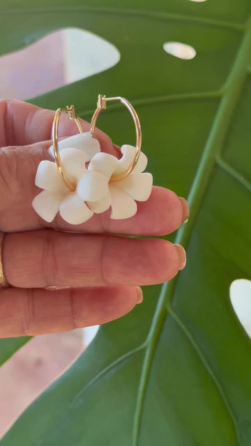 Thumbnail: Puakenikeni Earrings