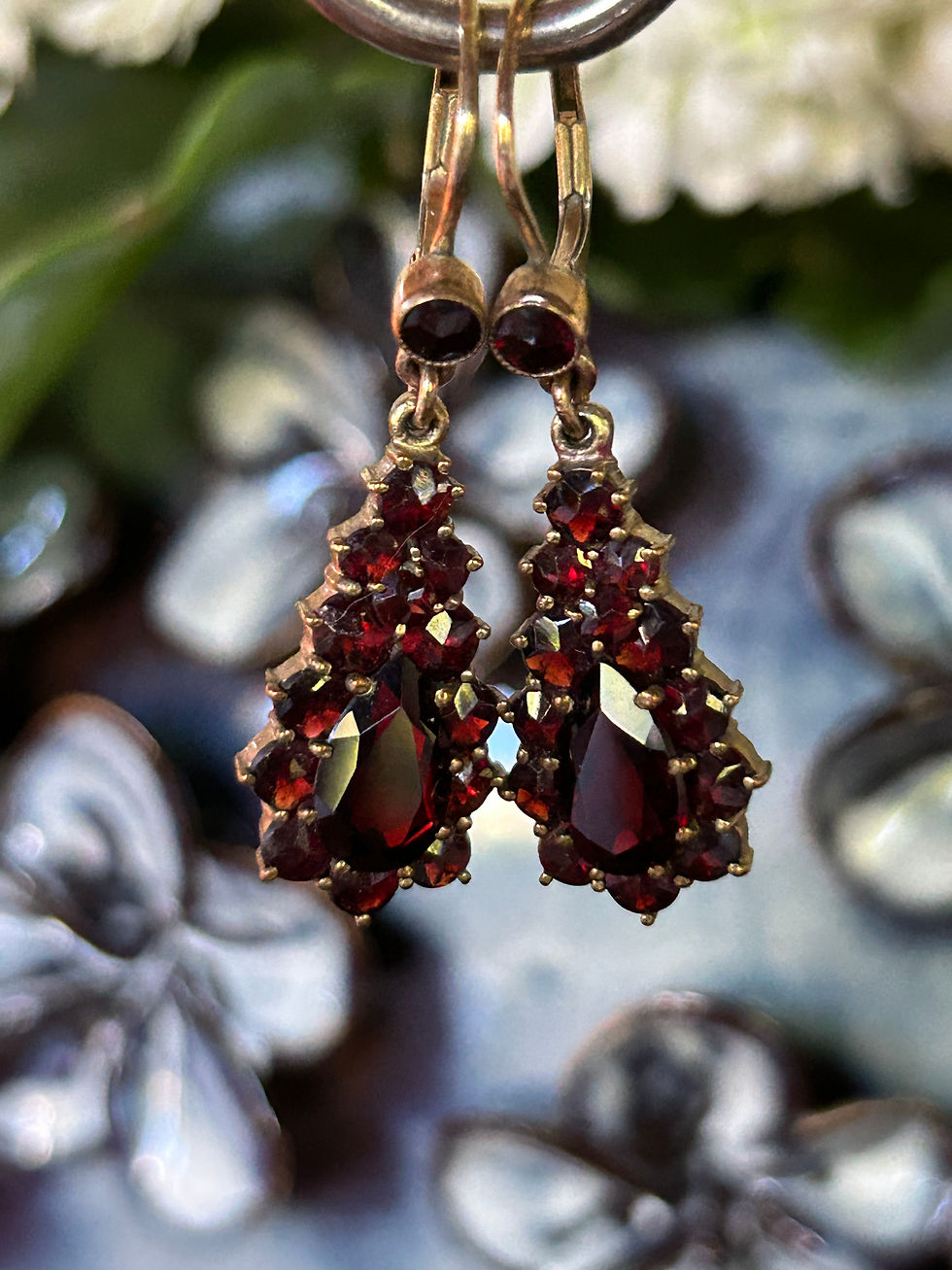 Thumbnail: Antique Edwardian Garnet Drop Earrings 