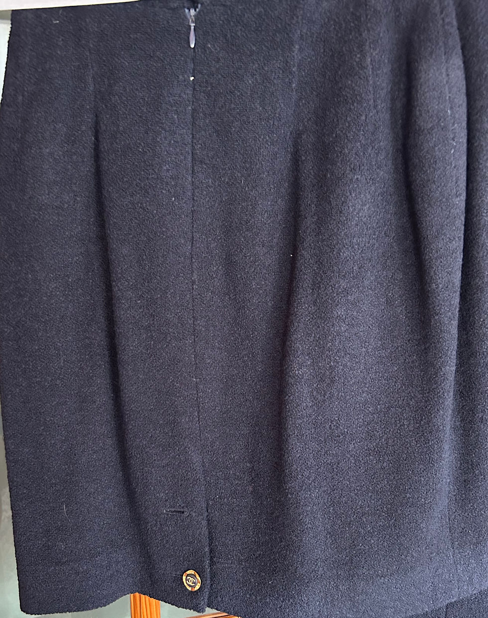 Thumbnail: Vintage Chanel FR 40 Jacket  w skirt 