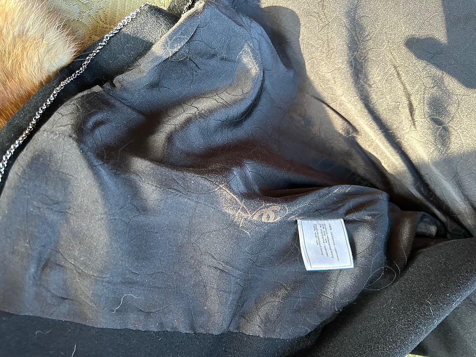 Thumbnail: Rare  Vintage Chanel  42 Cashmere Jacket w Skirt