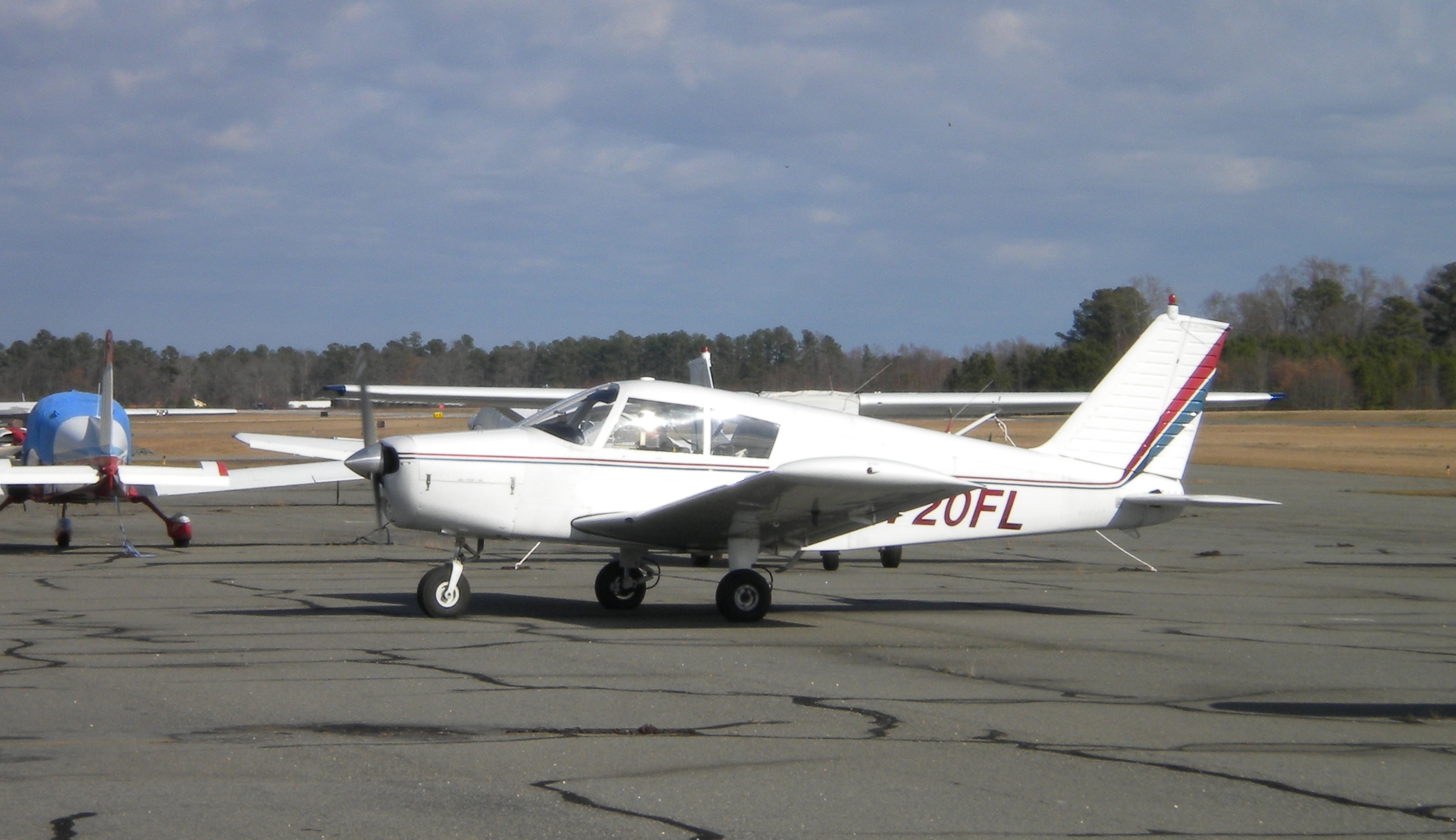 Piper PA-28-140 Cherokee