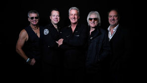 Review: FM - 'Thirteen' (2022)