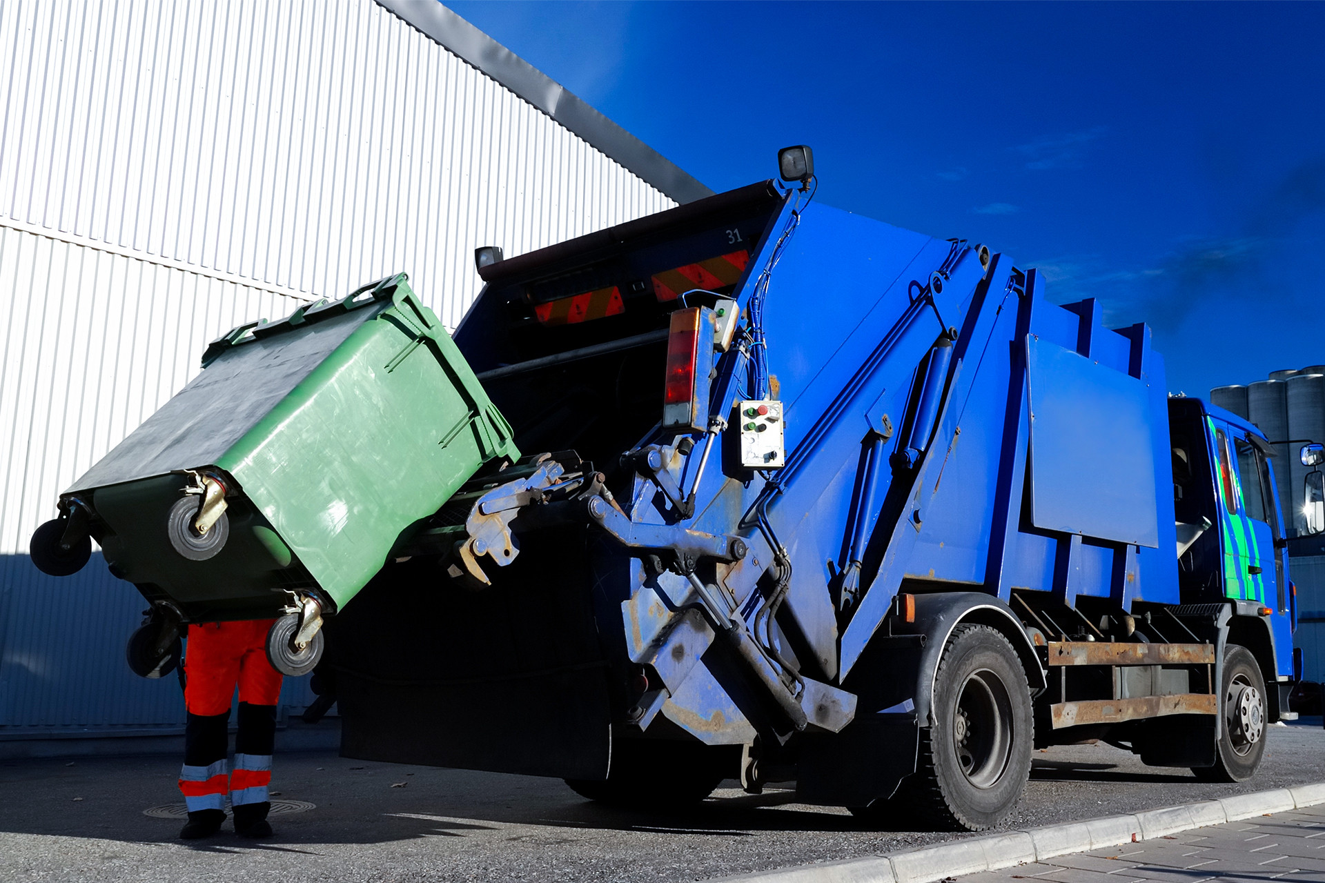 MANAGEMENT VON ABFALLTRANSPORTEN