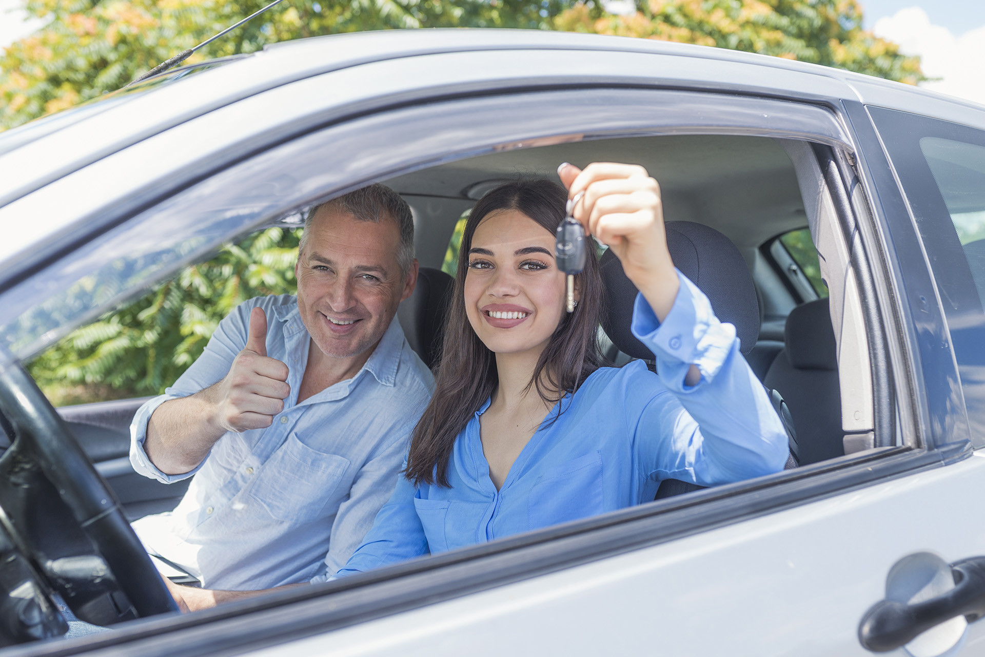 Ortung und Überwachung des Familienautos mit OBD-GPS-Geräten