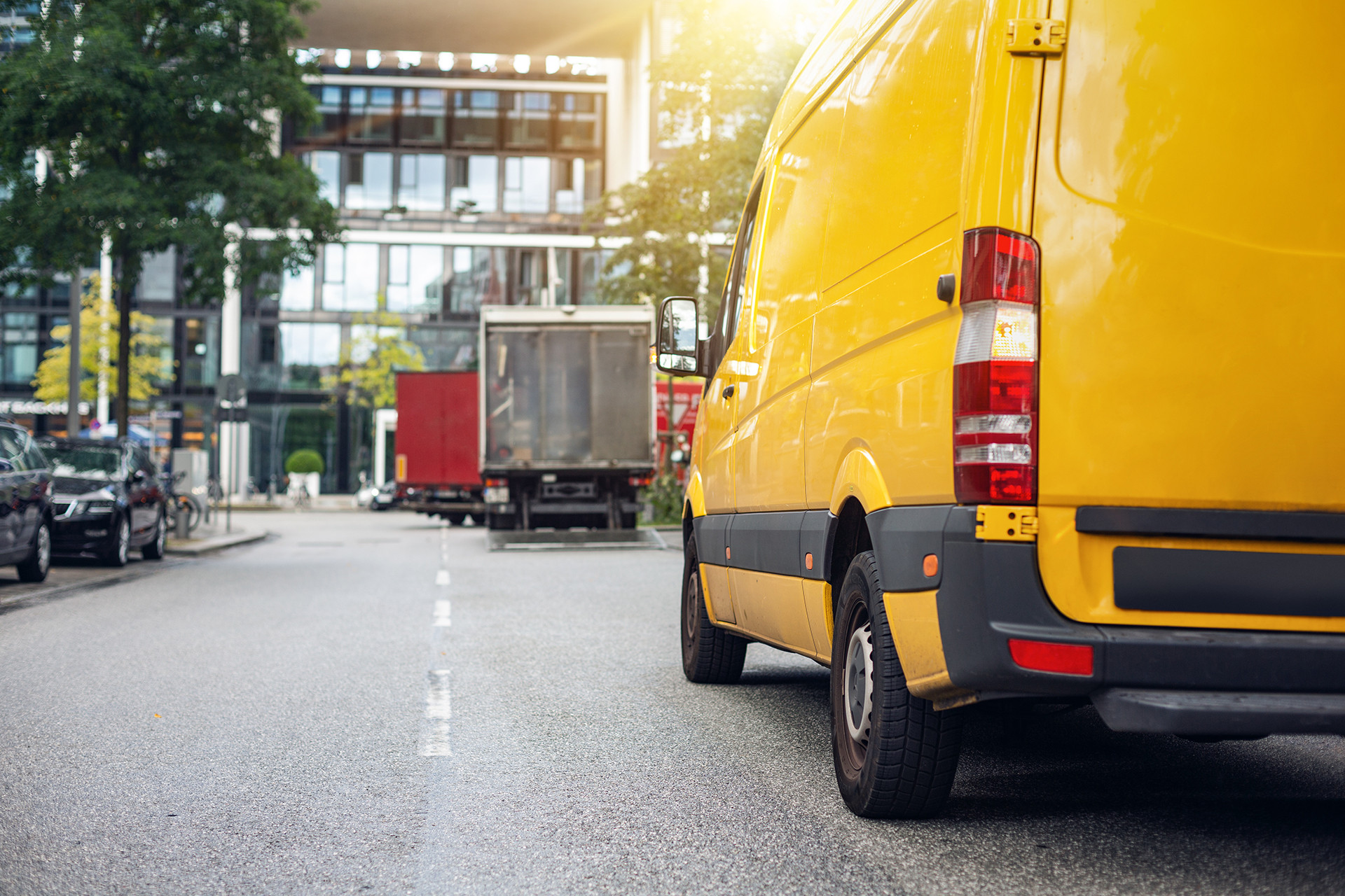 WARENVERFOLGUNG MIT BLUETOOTH®-BEACONS UND -SENSOREN