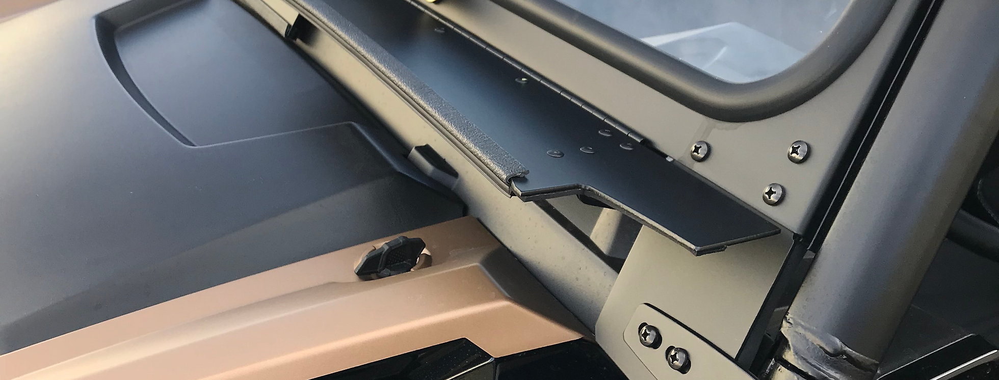 Polaris General windshield with wiper sidebycustoms