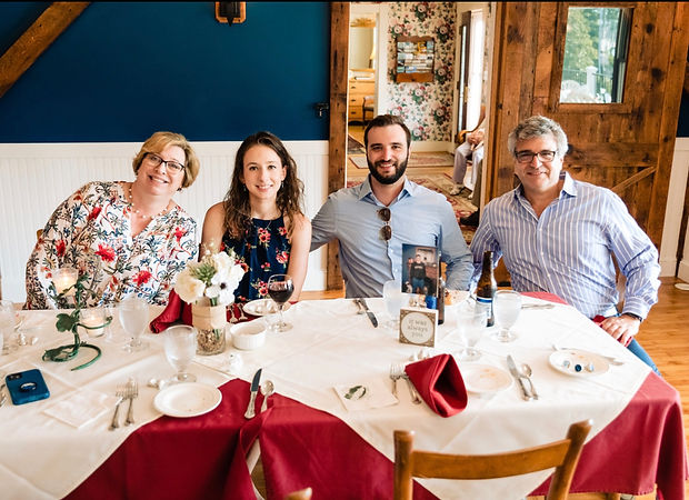 dining-family-new-found-lake-inn.jpeg