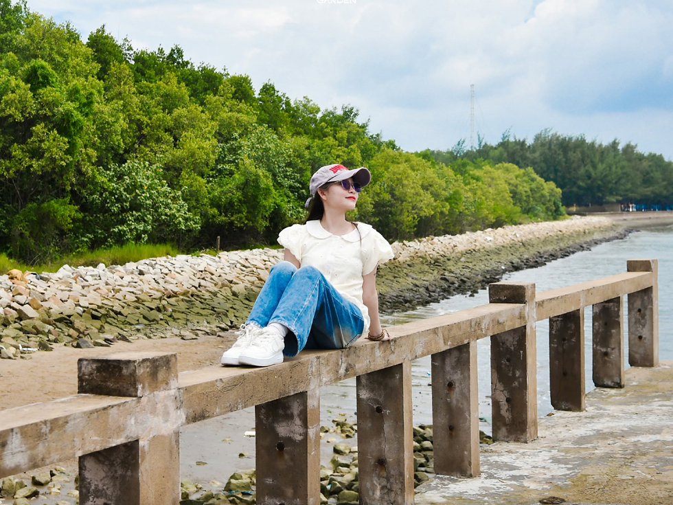 Du khách cần lưu ý về thời tiết, yếu tố an toàn và nâng cao ý thức bảo vệ môi trường khi đến tham quan Bến tàu cũ