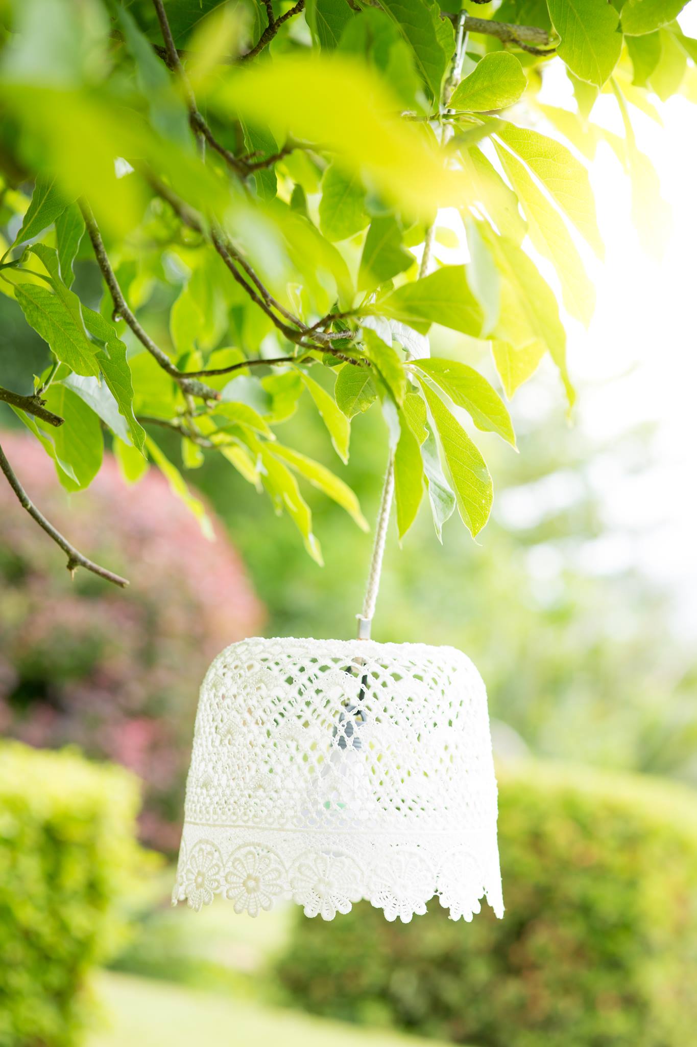 LIGHT UP LACY LAMPSHADE
