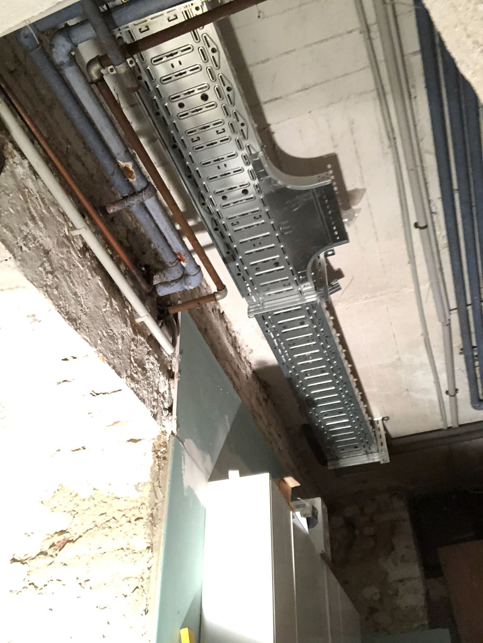 Leitungstrasse zur ordnungsgemäßen Verlegung von Energieleitungen