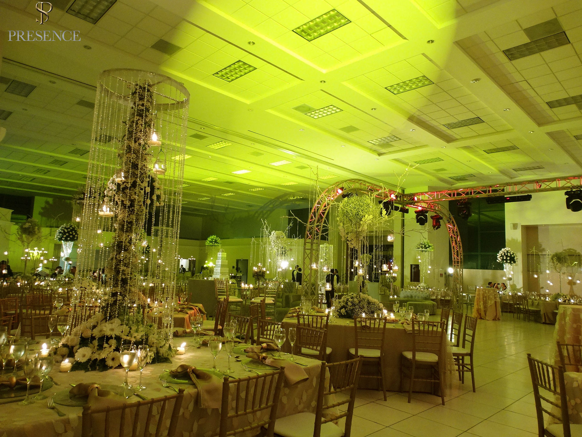 Presence_Boda_Lopez_Vasquez_17
