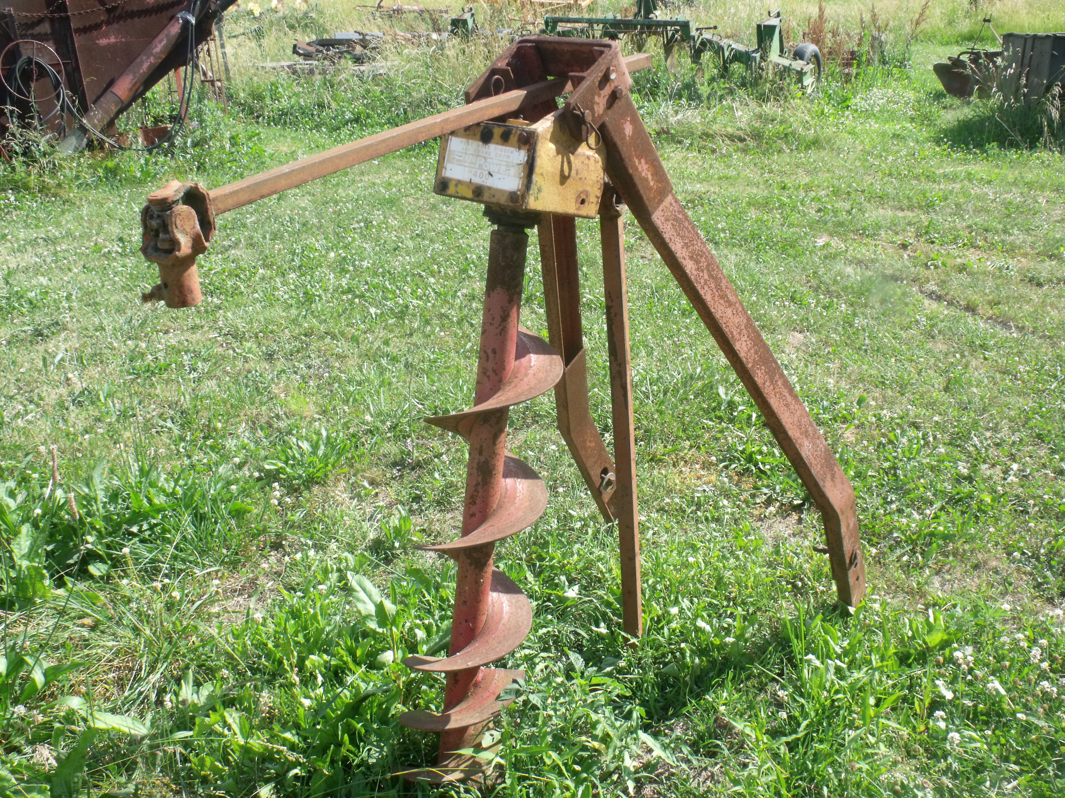 2 Pt Post Hole Digger