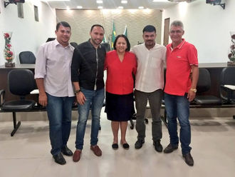 Líder de pesquisa ao Governo do Estado, Fátima esteve em Extremoz na última quarta-feira