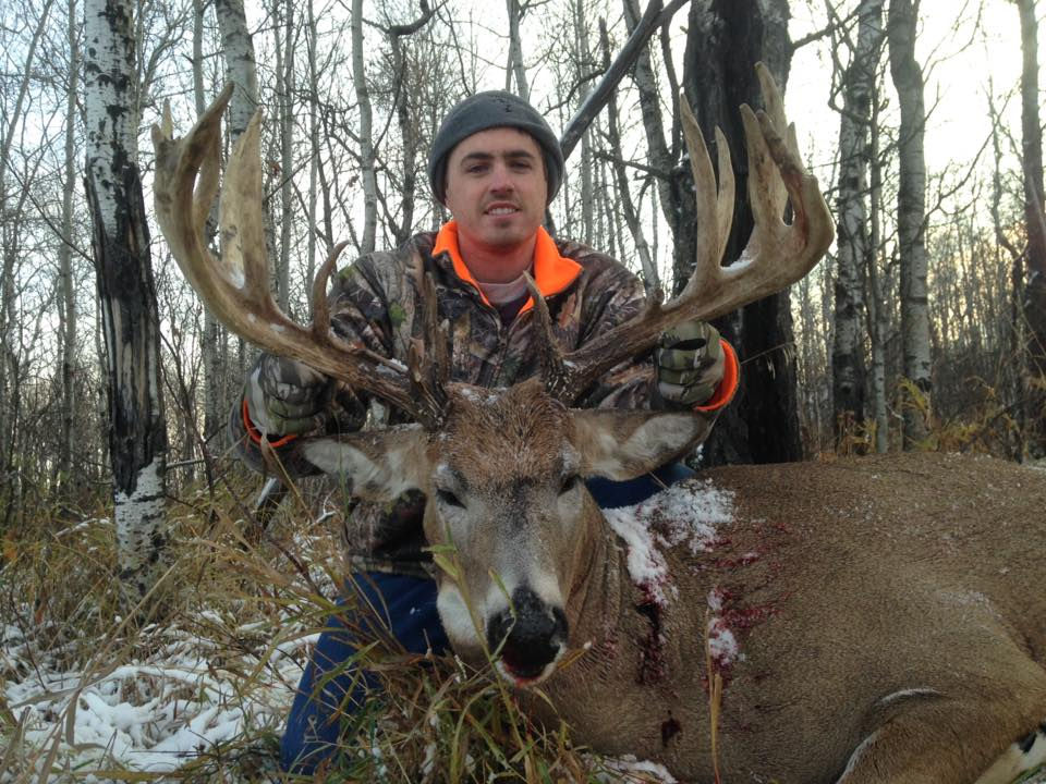 Thumbnail: Giant Whitetails of Canada
