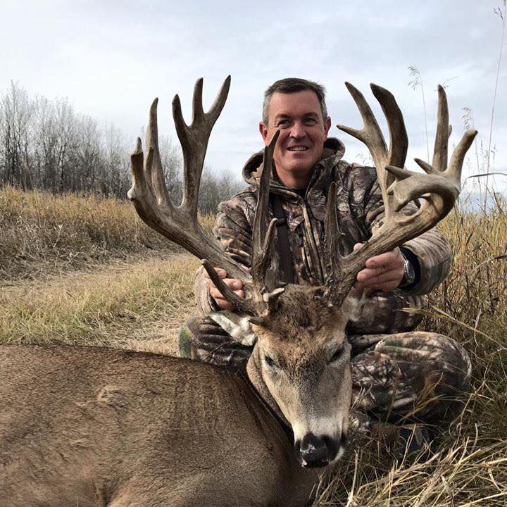 Thumbnail: Canadian Whitetail Hunt