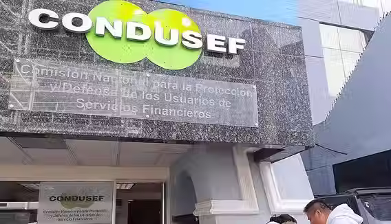 ALERTA CONDUSEF POR FRAUDES EN APUESTAS EN LÍNEA DURANTE TEMPORADA FUTBOLERA