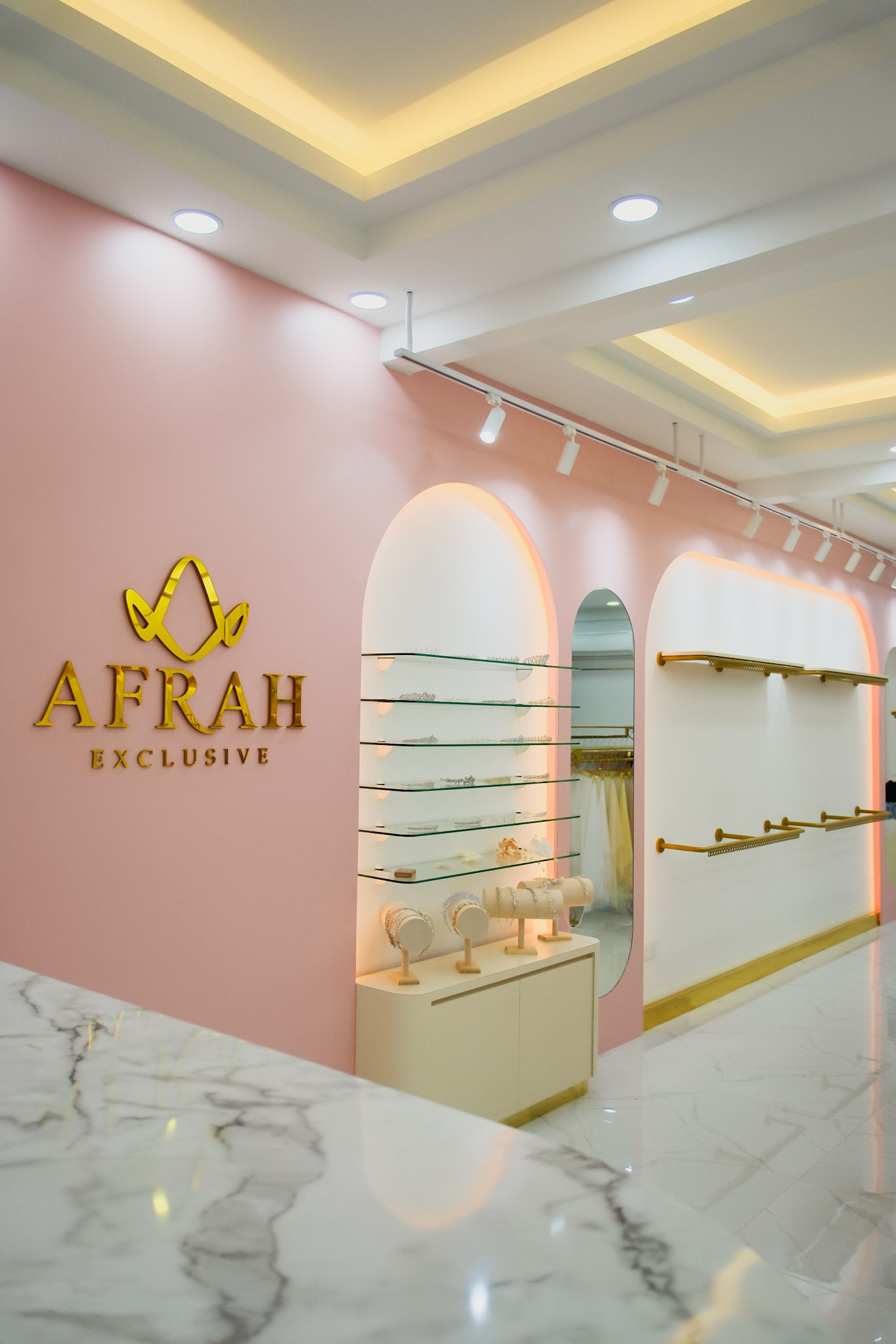 Afrah Exclusive, Setia Alam