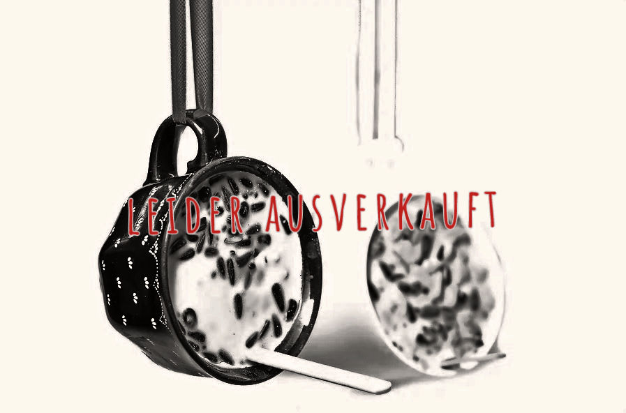 Vogelfutter-Tassen