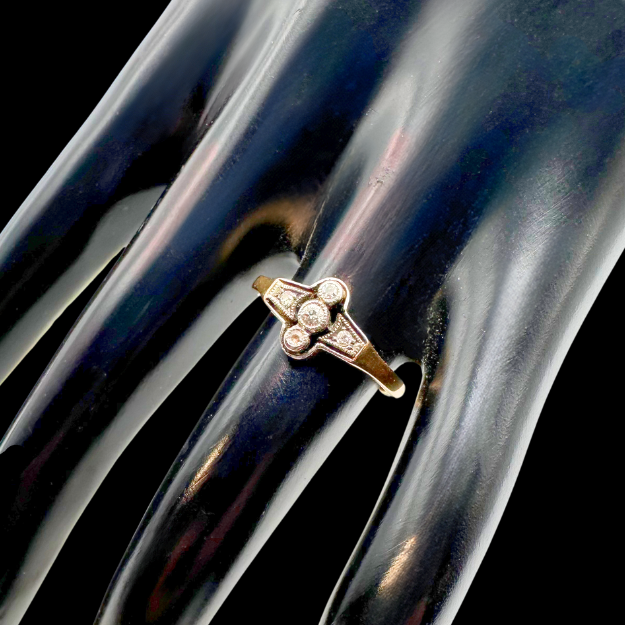 Thumbnail: EDWARDIAN – Antique French 18k GOLD, 5 DIAMOND & ENAMEL Ring