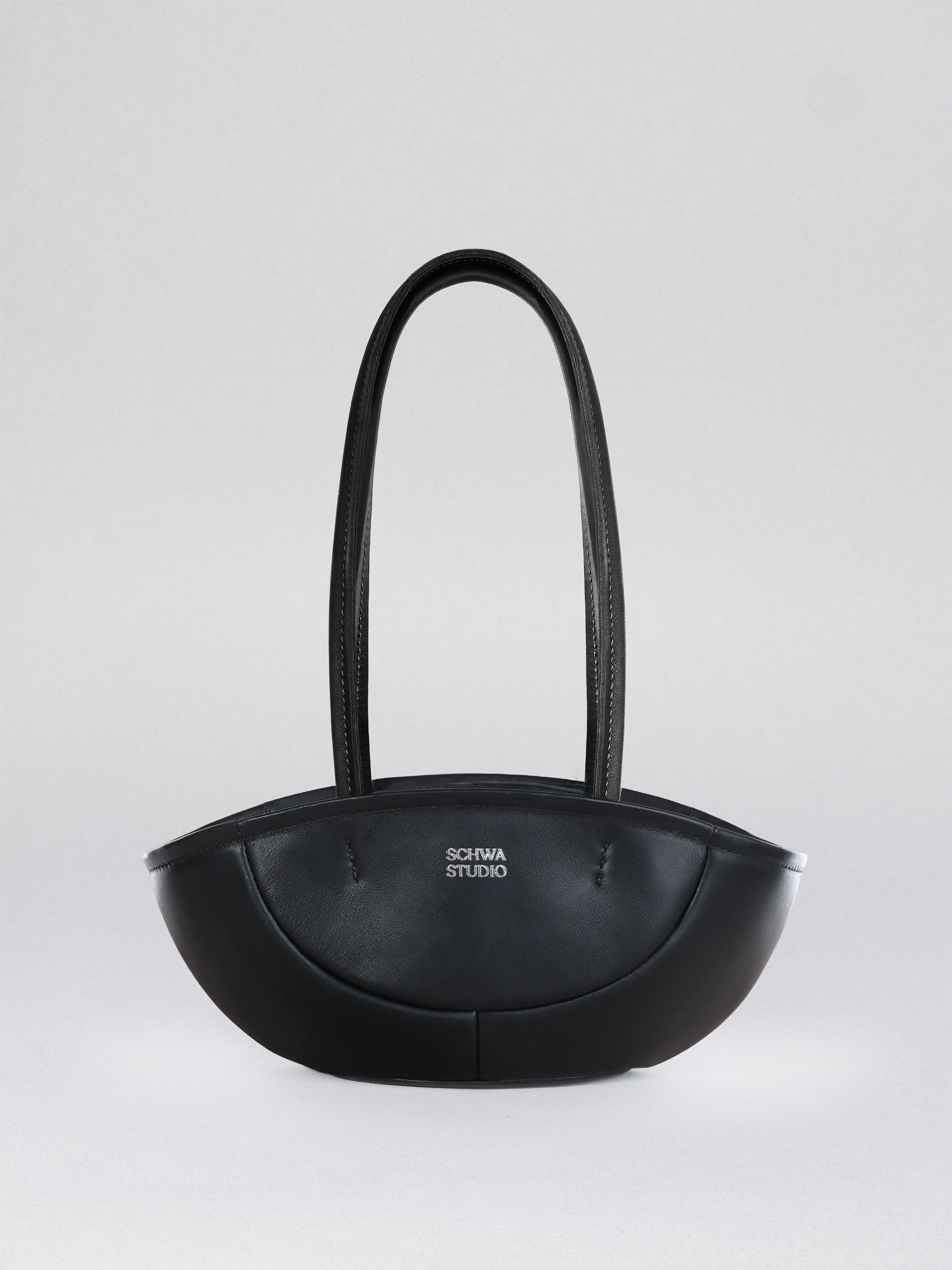 Vase Cropped Tote - Tar Black