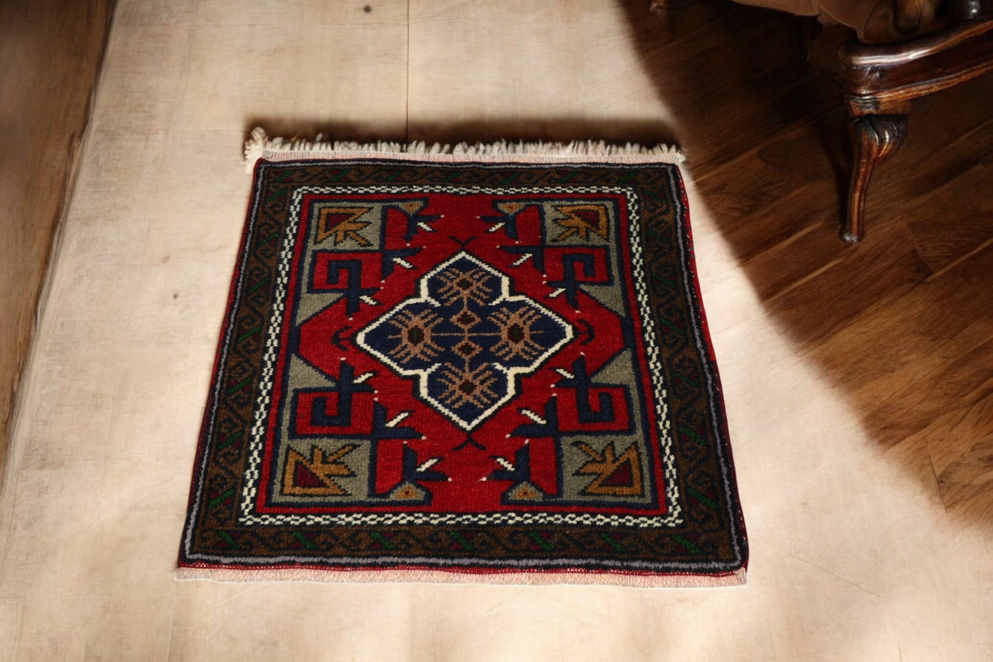 Original Anatolian Handmade Turkish Carpet 54cm x 55 cm