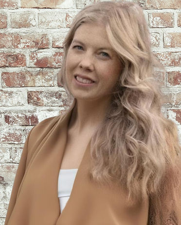 Copy of Colette- LinkedIn (1)_edited.jpg