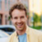 handsome-young-man-on-the-background-of-the-city-2022-01-18-23-37-13-utc.jpeg
