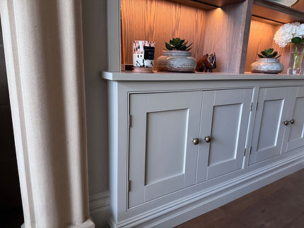 Cott beaded frame and shaker doors