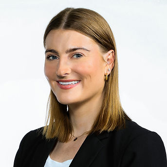 Head shot of Michelle Moffatt