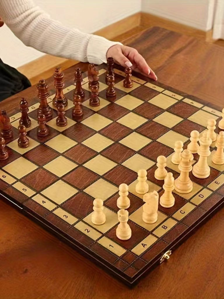 Miniatura: Set di scacchi pieghevoli in legno da 44 cm/17,3 pollici, tavolo da gioco