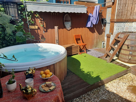 Sensate Spa Hot Tub