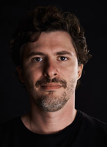 small_clean_DL_Headshots2023_Alex_ 2 (2).jpg