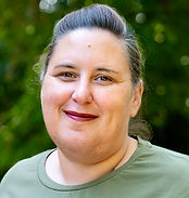 Julie Passaport.jpeg