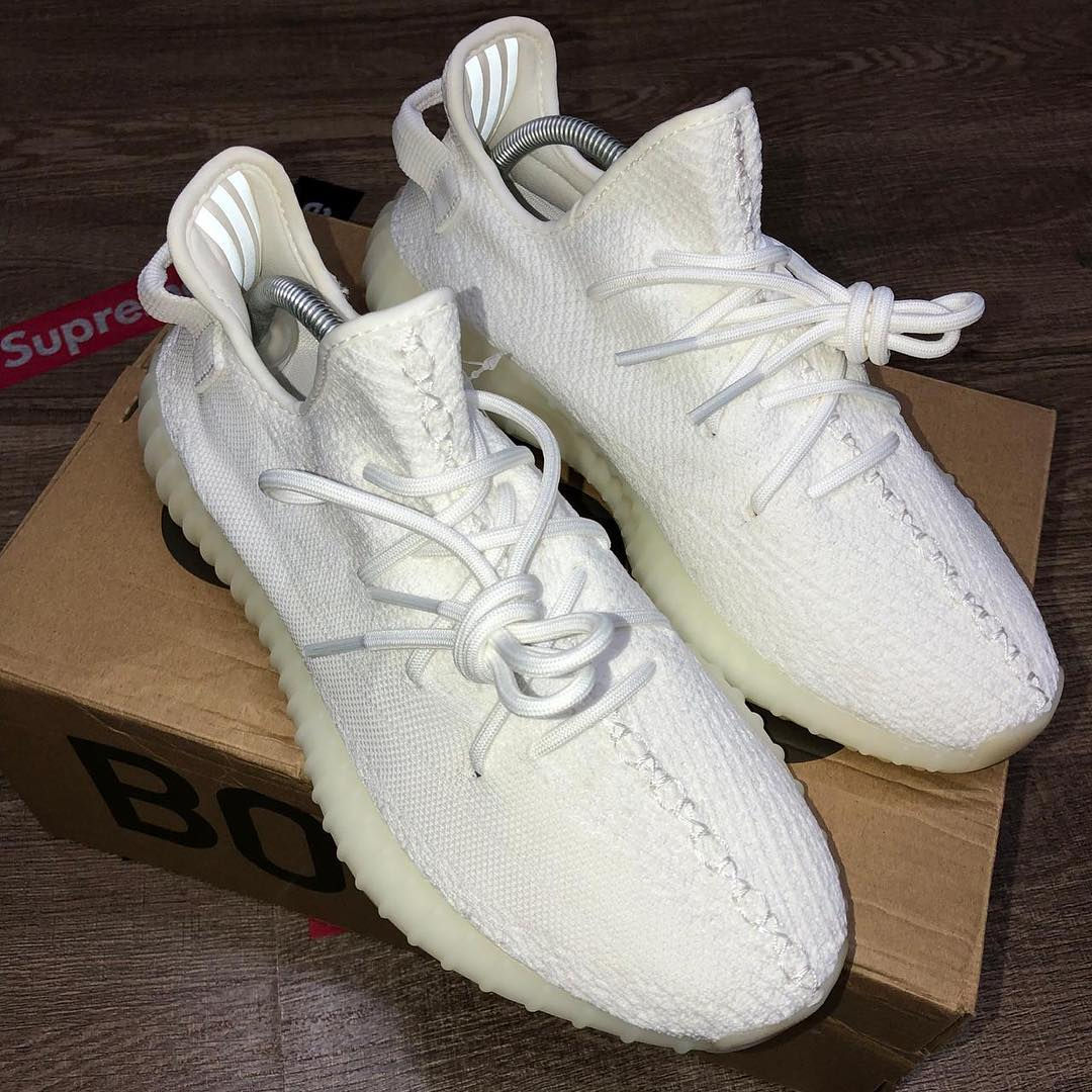 TÊNIS ADIDAS YEEZY 350 CREAM WHITE V2