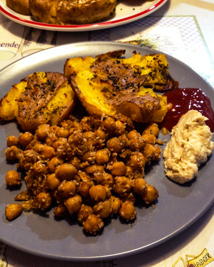 Crunchy Roasted Chickpeas š±