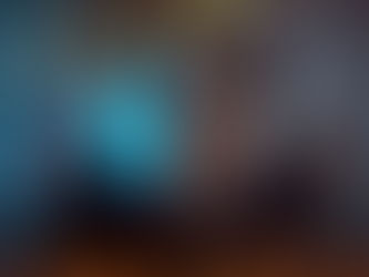 Élèves jouant une scène de théâtre au Théâtre de Nesle Paris - La Machine Infernale