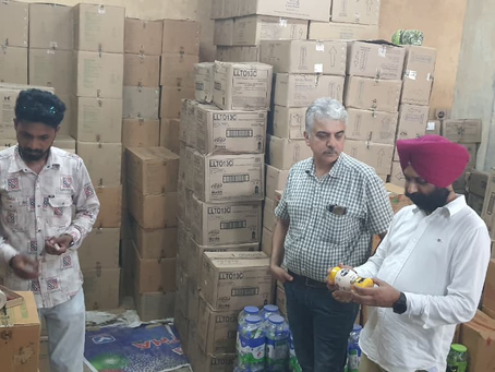 दीप नगर लुधियाना स्थित गोदाम पर खाद्य सुरक्षा विभाग की बड़ी कार्रवाई, लगभग 3000 लीटर देसी गाय का घी जब्त
