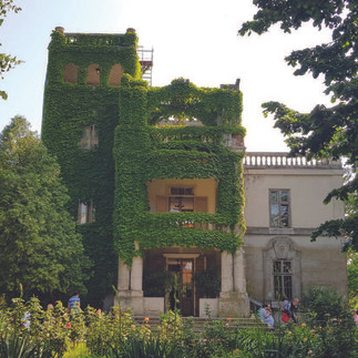 'The Castle' - Barbu Druga's mansion, main building of the Cetate Arts Danube ensemble