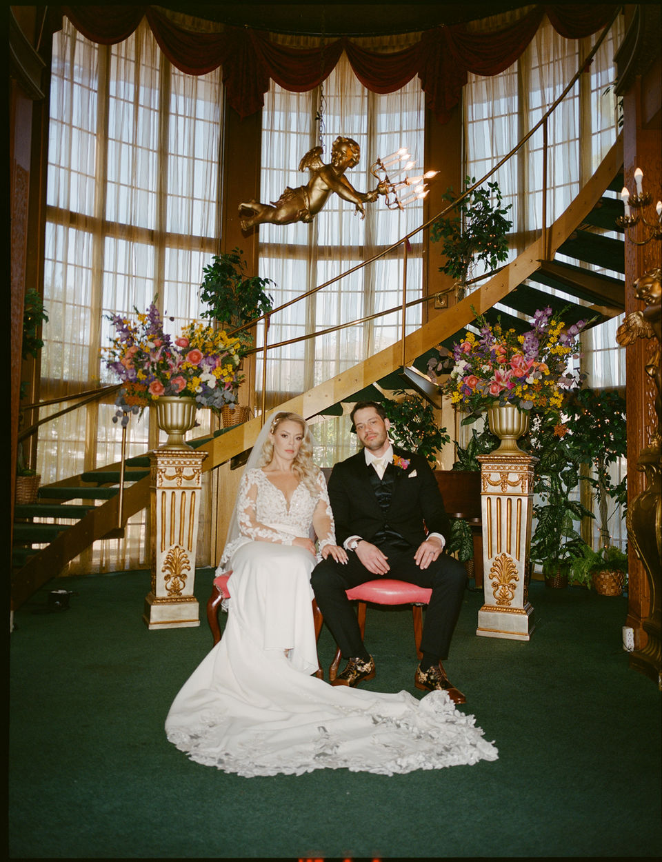 madonna inn wedding