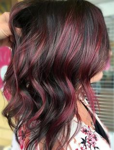 red highlights on black hair (burgundy highlight)