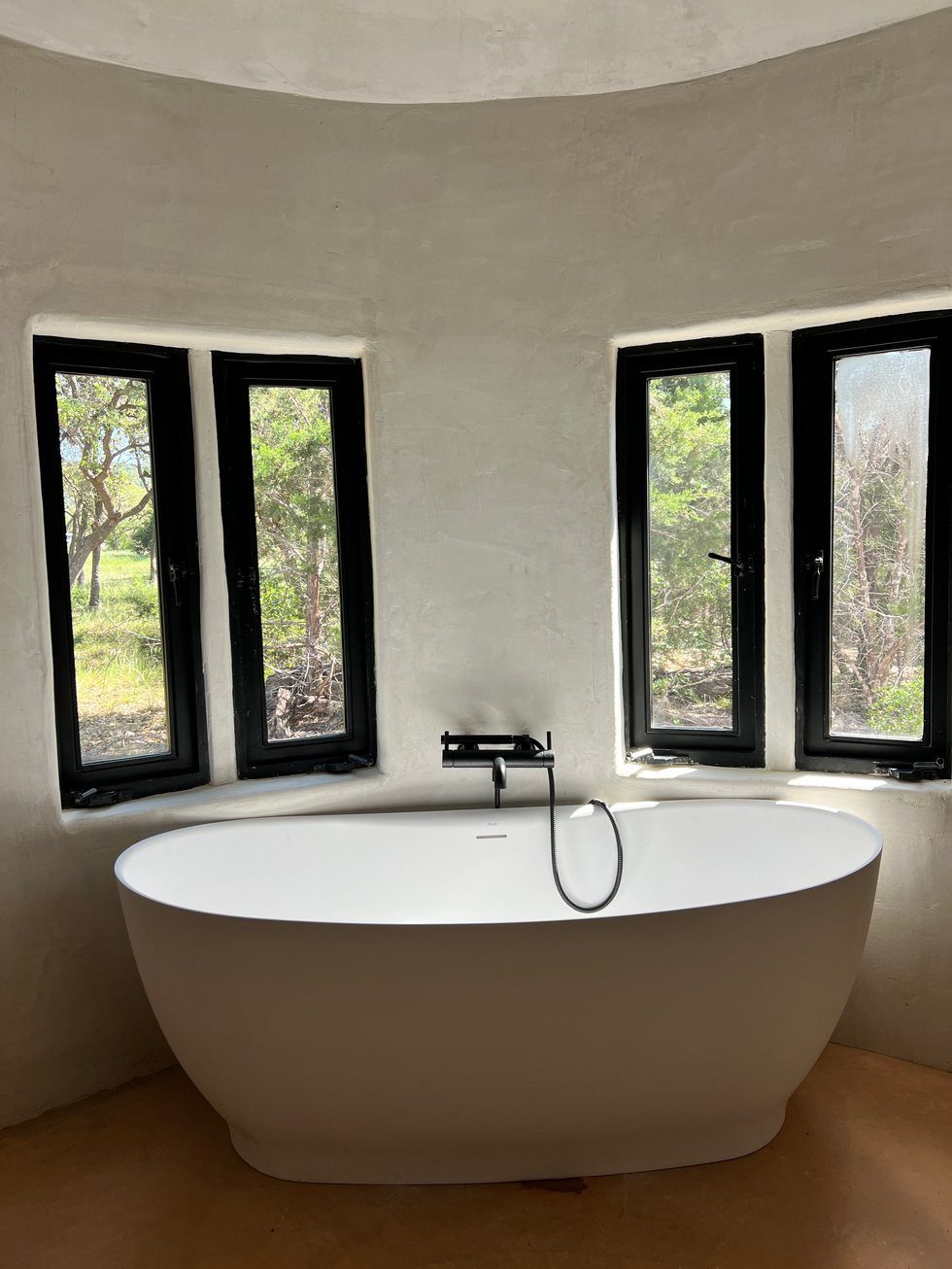 1549CCEE-DFC4-4F25-9E5B-C877587FCB6C