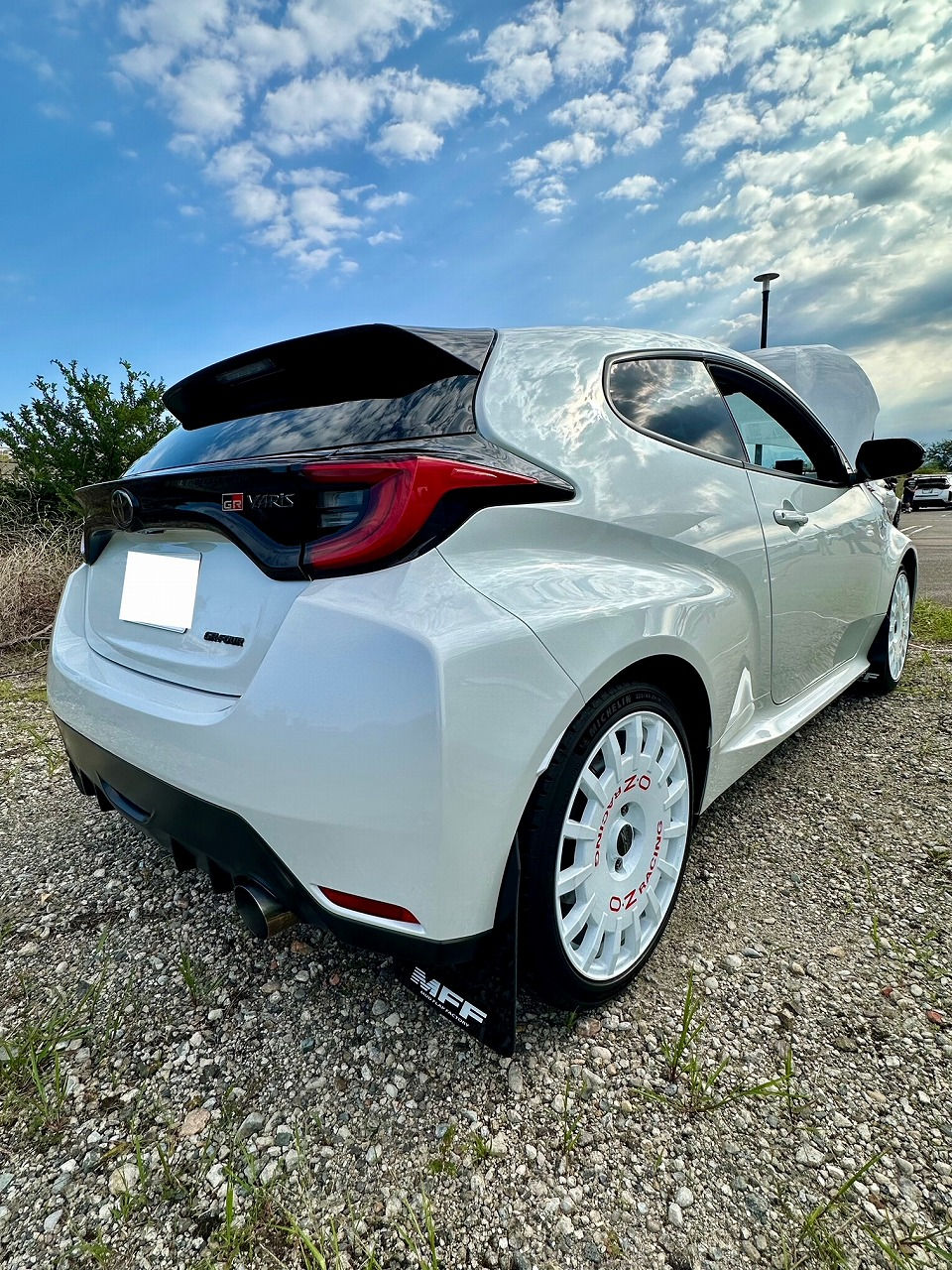 愛知県 -トヨタ GRヤリス・G16E-GTS型水素ガスカーボンクリーニング施工実施