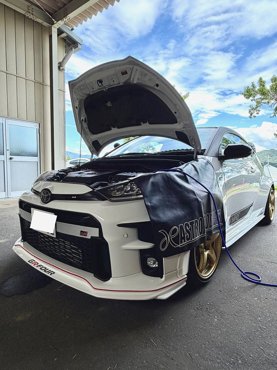 愛知県 トヨタ GRヤリス・G16E-GTS型水素ガスカーボンクリーニング施工実施