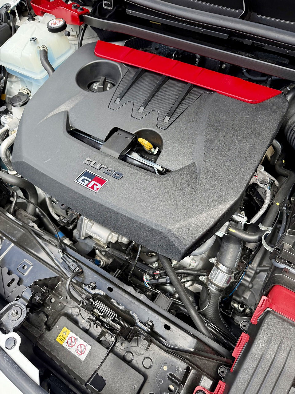 愛知県 トヨタ GRヤリス・G16E-GTS型水素ガスカーボンクリーニング施工実施